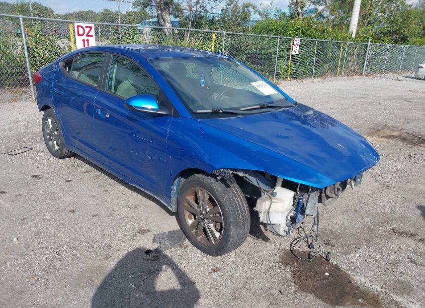 2017 Hyundai Elantra SE (VIN 5NPD84LF8HH109063) main photo