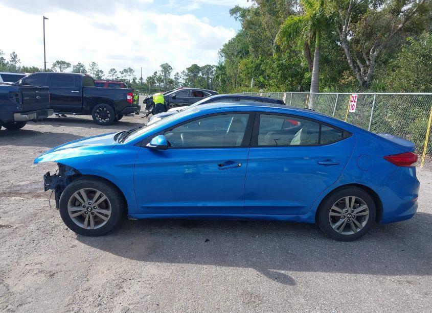 Photo 14 of 2017 Hyundai Elantra SE (VIN 5NPD84LF8HH109063)