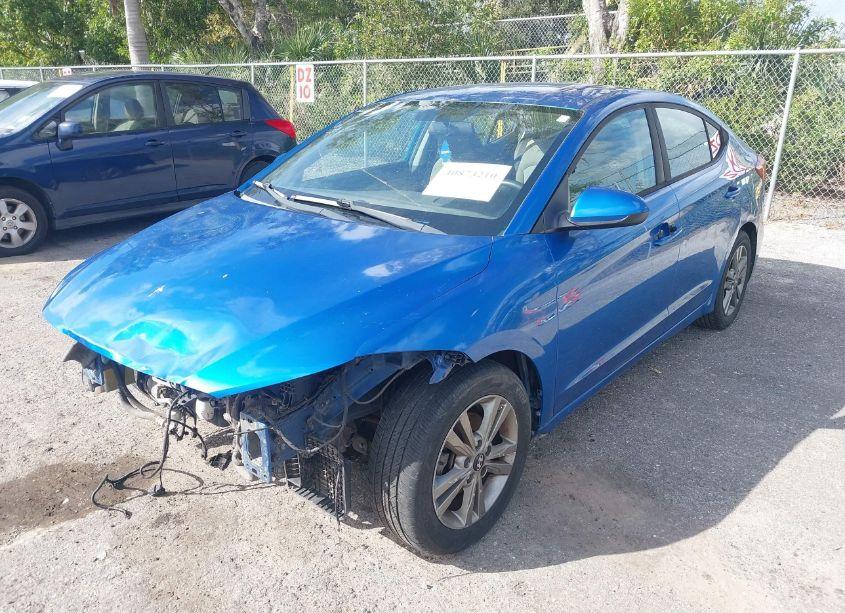 Photo 2 of 2017 Hyundai Elantra SE (VIN 5NPD84LF8HH109063)