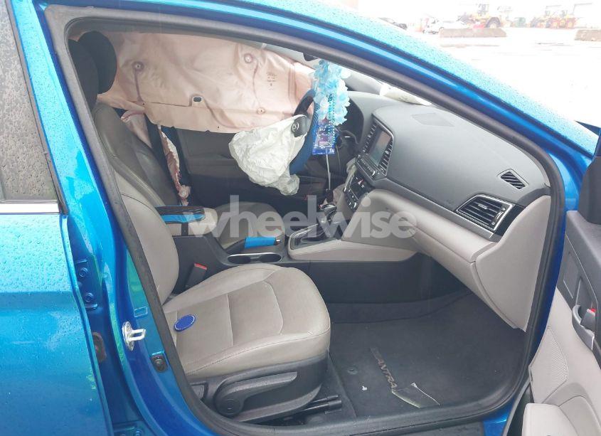 Photo 5 of 2017 Hyundai Elantra LIMITED (VIN 5NPD84LF8HH114876)