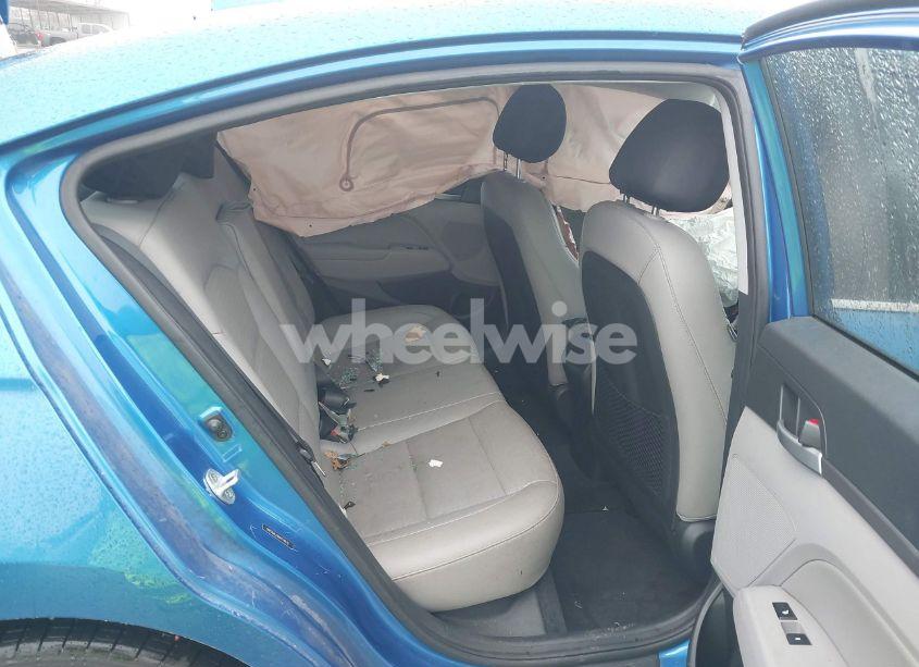 Photo 8 of 2017 Hyundai Elantra LIMITED (VIN 5NPD84LF8HH114876)