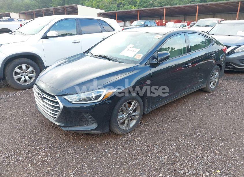 Photo 2 of 2017 Hyundai Elantra SE (VIN 5NPD84LF8HH144119)