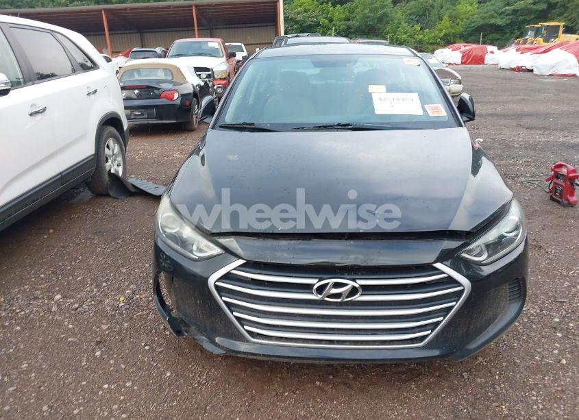 Photo 6 of 2017 Hyundai Elantra SE (VIN 5NPD84LF8HH144119)
