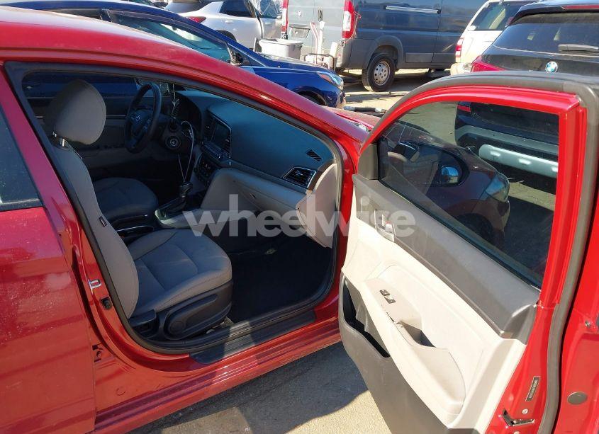 Photo 5 of 2017 Hyundai Elantra SE (VIN 5NPD84LF8HH154794)