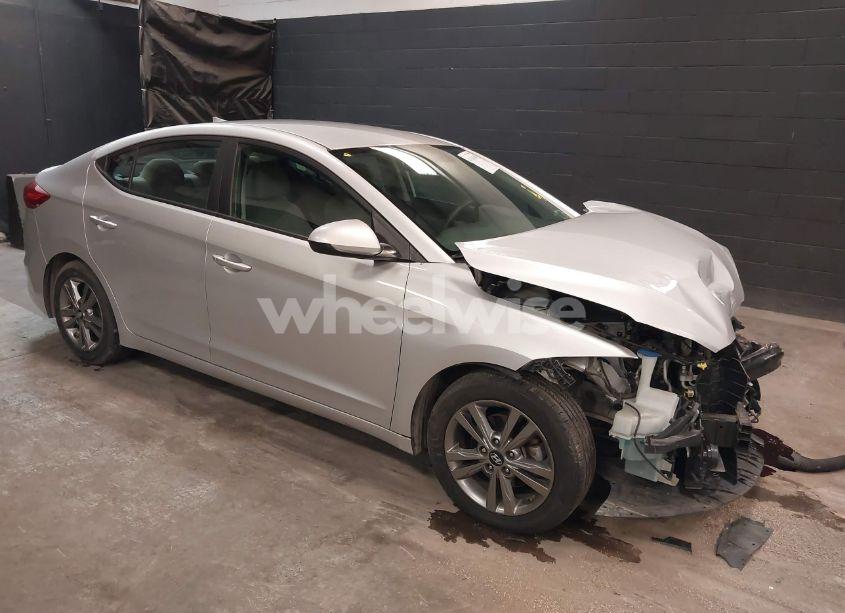 2017 Hyundai Elantra SE (VIN 5NPD84LF8HH157047) main photo