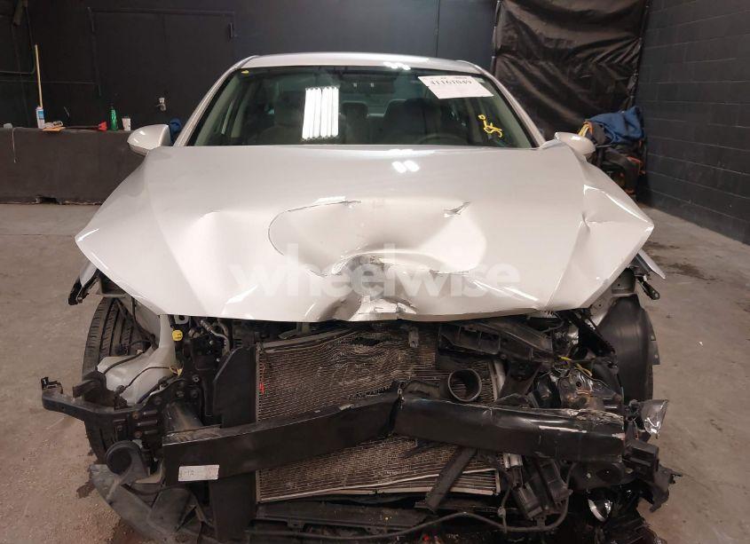 Photo 13 of 2017 Hyundai Elantra SE (VIN 5NPD84LF8HH157047)