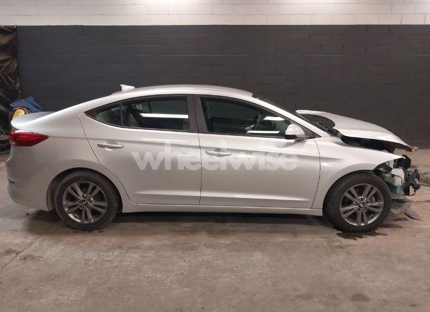 Photo 14 of 2017 Hyundai Elantra SE (VIN 5NPD84LF8HH157047)