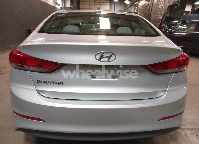 Photo 17 of 2017 Hyundai Elantra SE (VIN 5NPD84LF8HH157047)