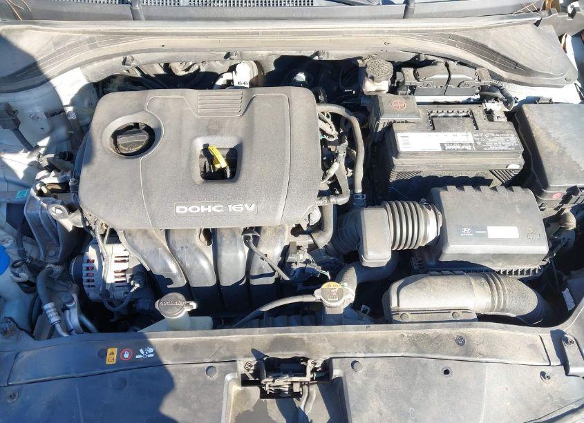 Photo 10 of 2017 Hyundai Elantra SE (VIN 5NPD84LF8HH158196)