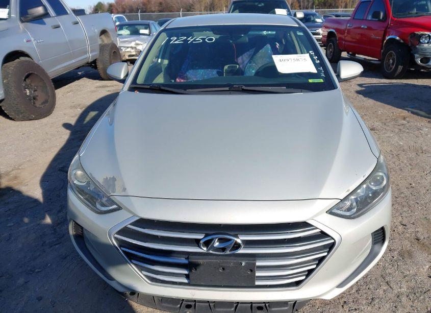 Photo 11 of 2017 Hyundai Elantra SE (VIN 5NPD84LF8HH158196)