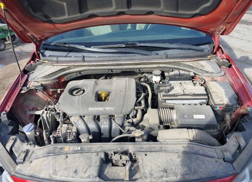 Photo 10 of 2017 Hyundai Elantra SE (VIN 5NPD84LF8HH172518)