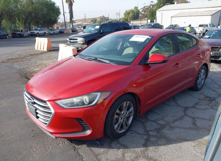 Photo 2 of 2017 Hyundai Elantra SE (VIN 5NPD84LF8HH172518)