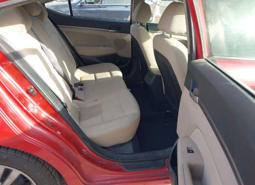 Photo 8 of 2017 Hyundai Elantra SE (VIN 5NPD84LF8HH172518)