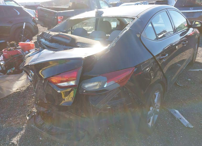 Photo 17 of 2017 Hyundai Elantra SE (VIN 5NPD84LF8HH175483)