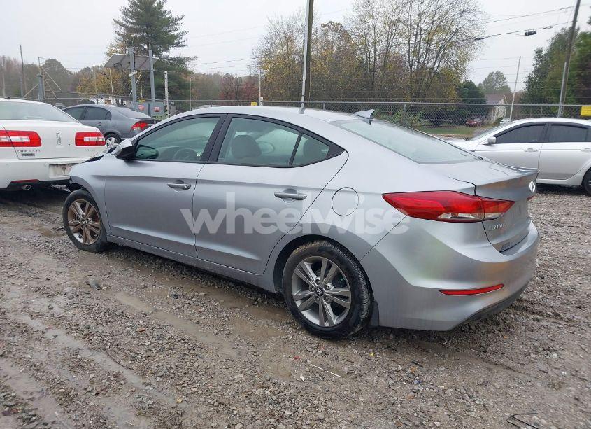 Photo 3 of 2017 Hyundai Elantra SE (VIN 5NPD84LF8HH190372)