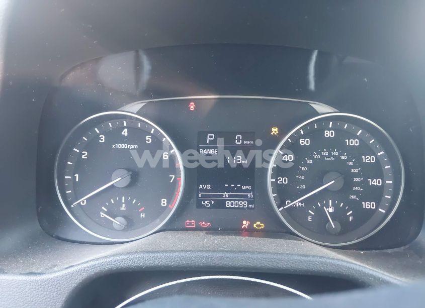 Photo 7 of 2017 Hyundai Elantra SE (VIN 5NPD84LF8HH190372)