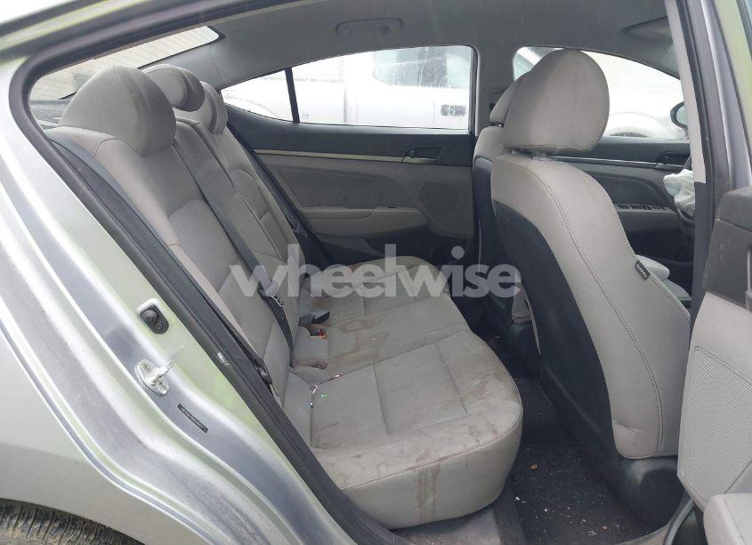 Photo 8 of 2017 Hyundai Elantra SE (VIN 5NPD84LF8HH190372)