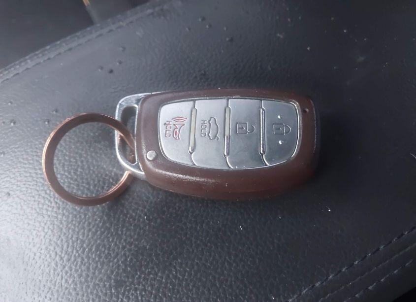 Photo 11 of 2017 Hyundai Elantra VALUE EDITION (VIN 5NPD84LF8HH198696)