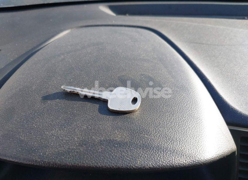 Photo 11 of 2018 Hyundai Elantra SEL (VIN 5NPD84LF8JH216913)