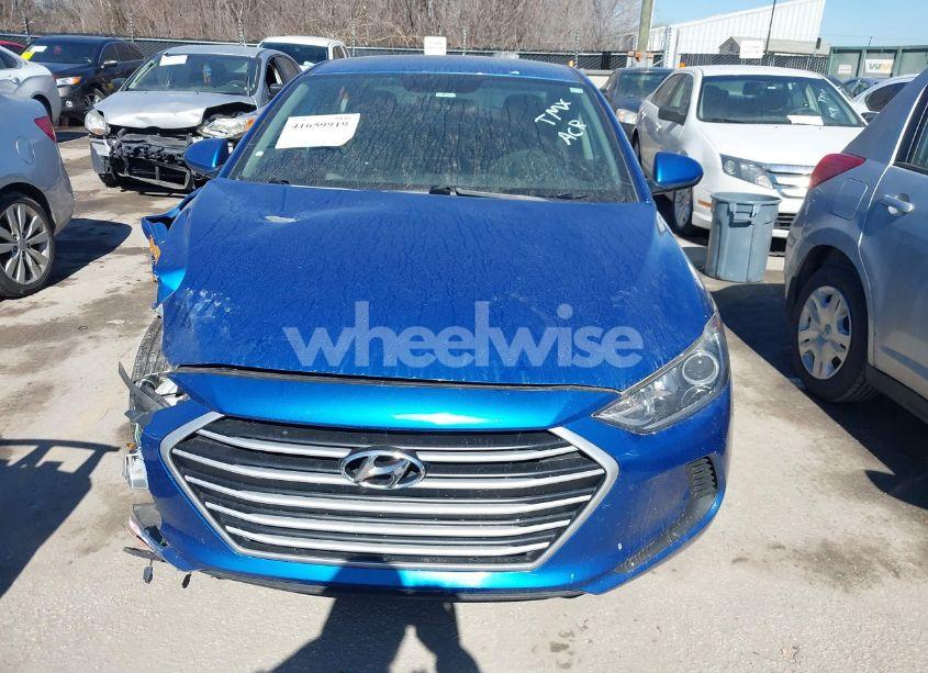 Photo 12 of 2018 Hyundai Elantra SEL (VIN 5NPD84LF8JH216913)