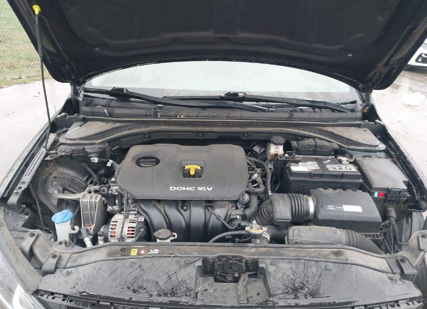 Photo 10 of 2018 Hyundai Elantra SEL (VIN 5NPD84LF8JH218158)