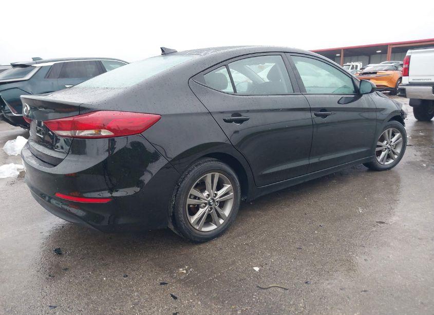 Photo 4 of 2018 Hyundai Elantra SEL (VIN 5NPD84LF8JH218158)