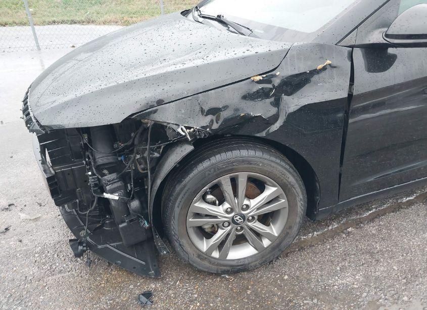 Photo 6 of 2018 Hyundai Elantra SEL (VIN 5NPD84LF8JH218158)