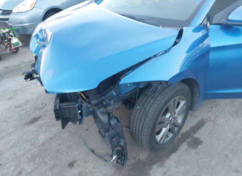 Photo 17 of 2018 Hyundai Elantra SEL (VIN 5NPD84LF8JH226812)