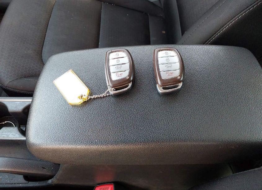 Photo 11 of 2018 Hyundai Elantra VALUE EDITION (VIN 5NPD84LF8JH237048)