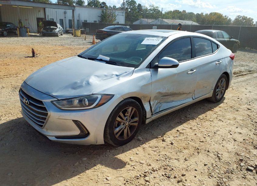 Photo 2 of 2018 Hyundai Elantra VALUE EDITION (VIN 5NPD84LF8JH237048)