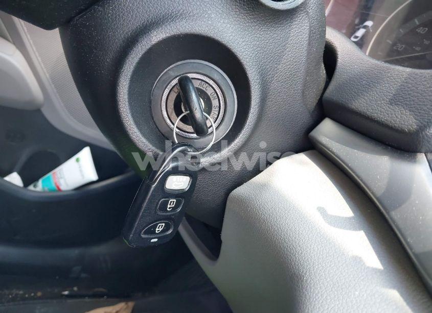 Photo 11 of 2018 Hyundai Elantra SEL (VIN 5NPD84LF8JH240158)