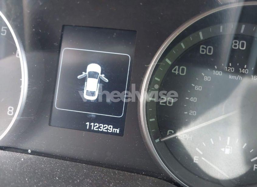 Photo 15 of 2018 Hyundai Elantra SEL (VIN 5NPD84LF8JH240158)