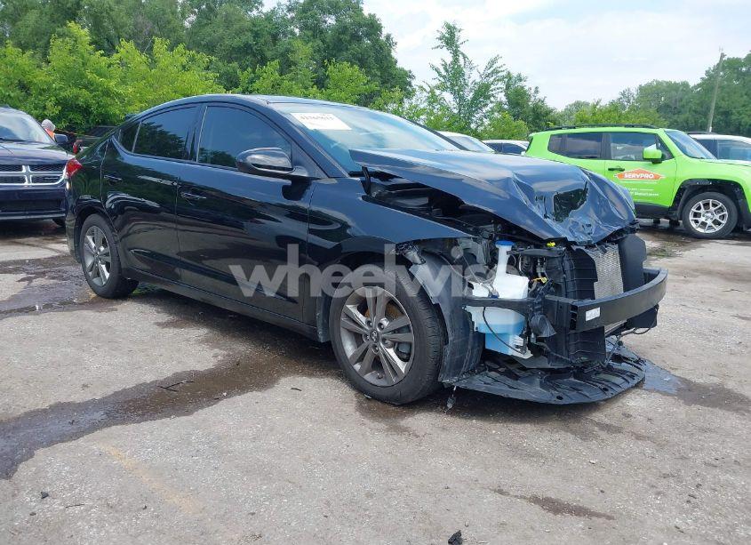 2018 Hyundai Elantra VALUE EDITION (VIN 5NPD84LF8JH252066) main photo