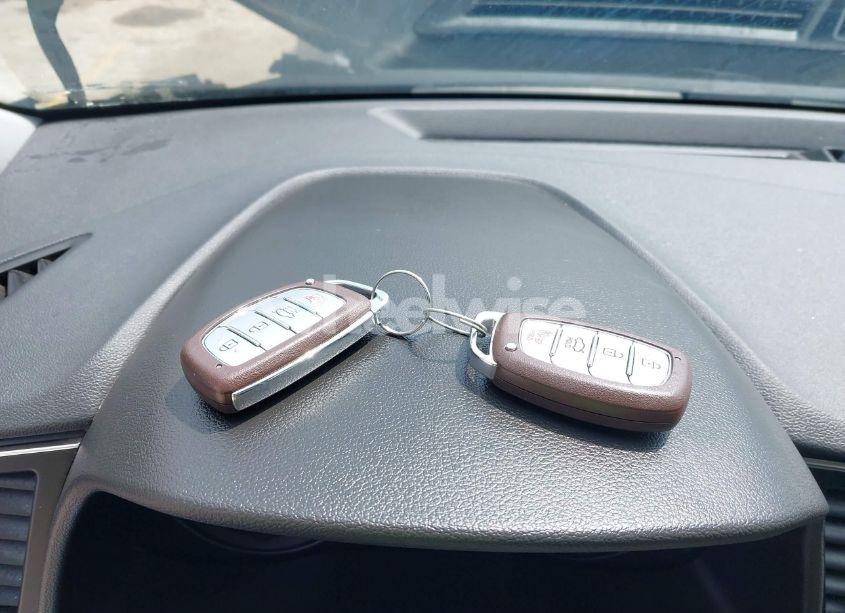 Photo 11 of 2018 Hyundai Elantra VALUE EDITION (VIN 5NPD84LF8JH252066)