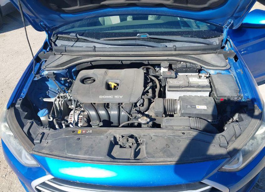 Photo 10 of 2018 Hyundai Elantra SEL (VIN 5NPD84LF8JH252696)