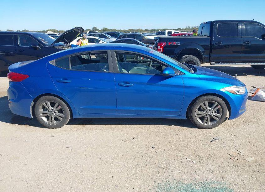 Photo 13 of 2018 Hyundai Elantra SEL (VIN 5NPD84LF8JH252696)