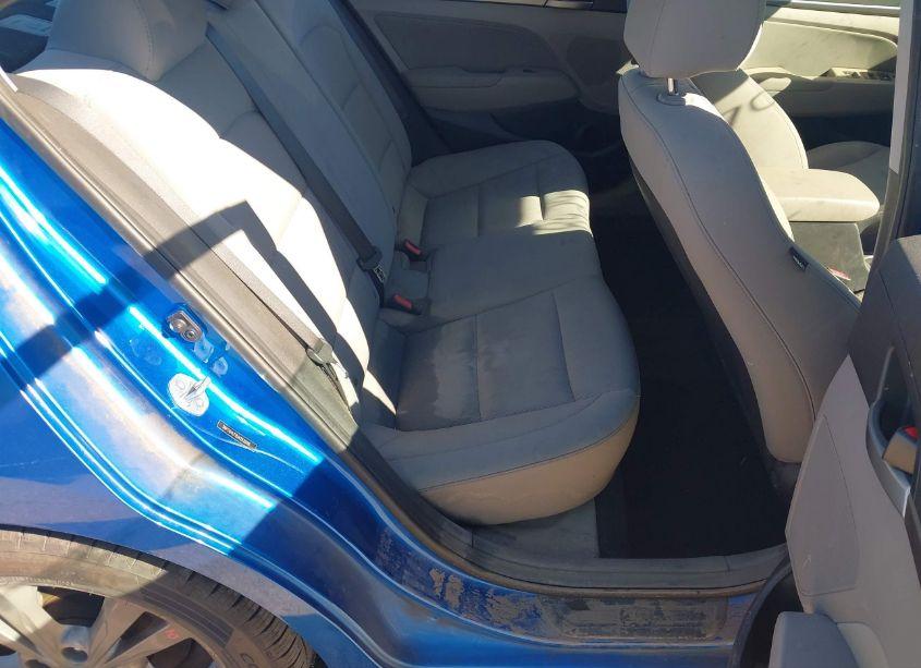 Photo 8 of 2018 Hyundai Elantra SEL (VIN 5NPD84LF8JH252696)