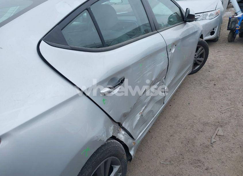 Photo 6 of 2018 Hyundai Elantra SEL (VIN 5NPD84LF8JH261849)