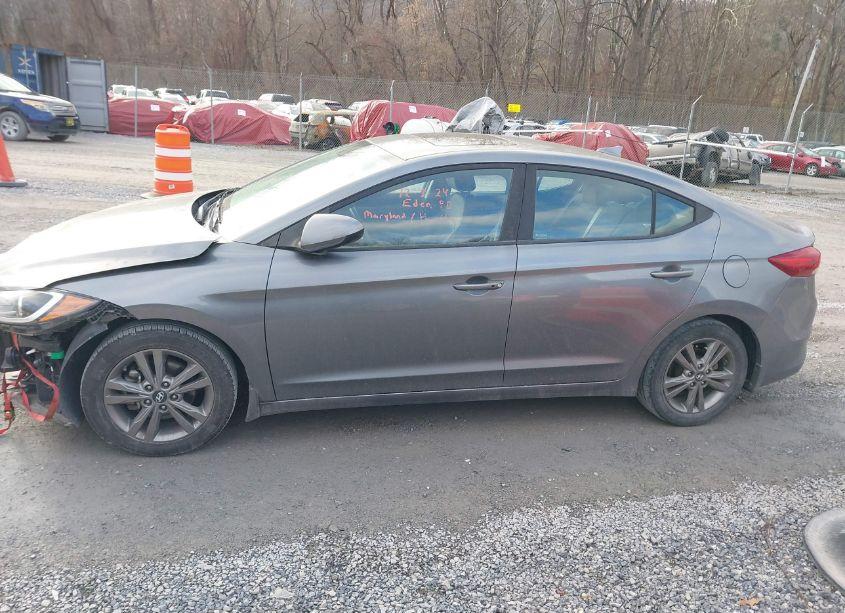 Photo 14 of 2018 Hyundai Elantra VALUE EDITION (VIN 5NPD84LF8JH268672)