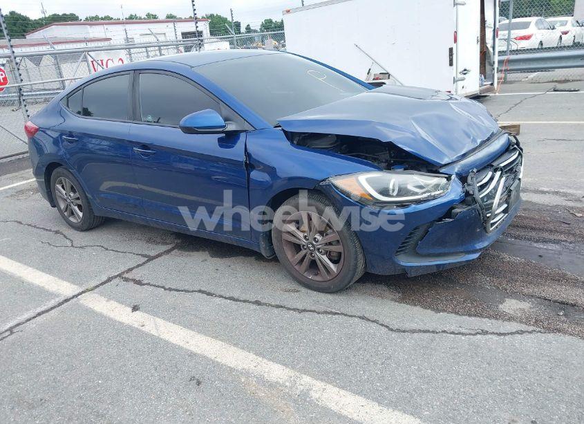 2018 Hyundai Elantra SEL (VIN 5NPD84LF8JH270521) main photo