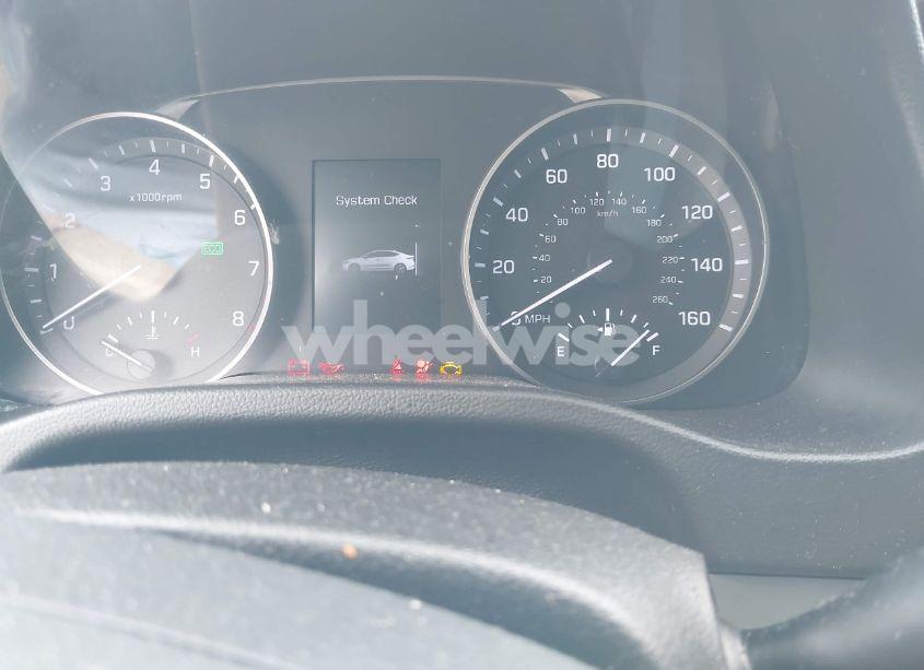 Photo 7 of 2018 Hyundai Elantra SEL (VIN 5NPD84LF8JH270521)