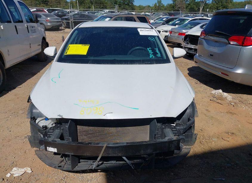Photo 12 of 2018 Hyundai Elantra SEL (VIN 5NPD84LF8JH298884)