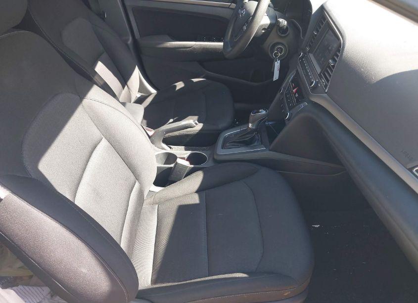 Photo 5 of 2018 Hyundai Elantra SEL (VIN 5NPD84LF8JH298884)