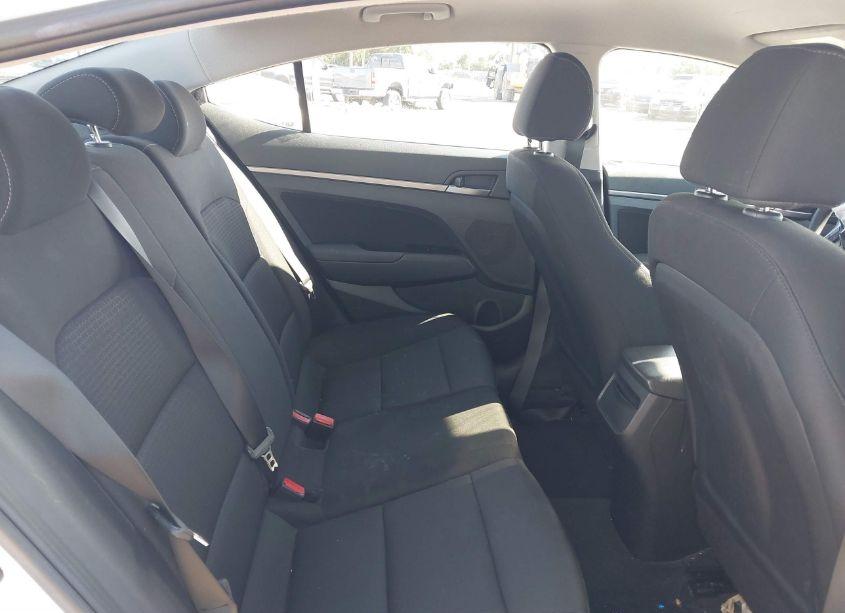 Photo 8 of 2018 Hyundai Elantra SEL (VIN 5NPD84LF8JH302366)
