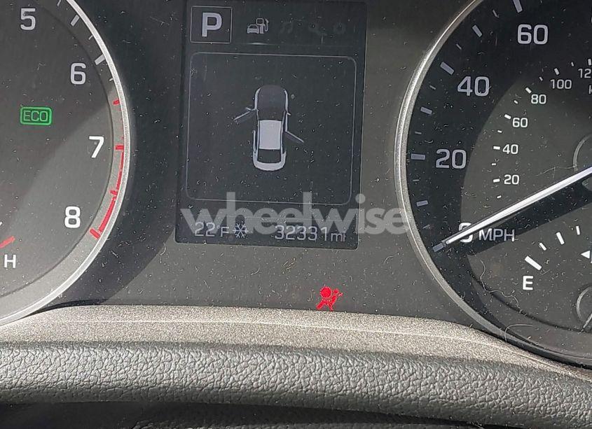 Photo 15 of 2018 Hyundai Elantra SEL (VIN 5NPD84LF8JH311410)