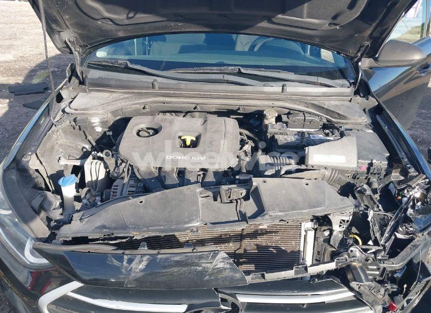 Photo 10 of 2018 Hyundai Elantra SEL (VIN 5NPD84LF8JH340731)