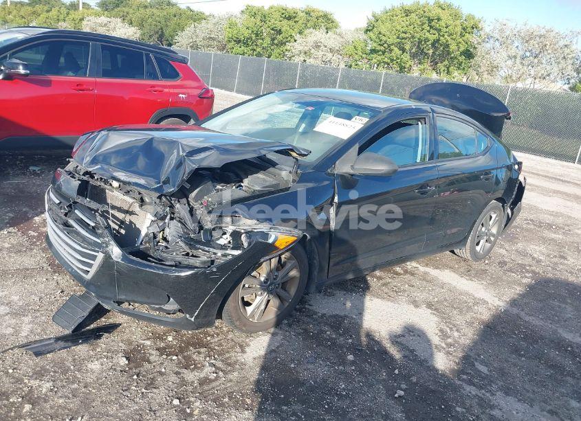 Photo 2 of 2018 Hyundai Elantra SEL (VIN 5NPD84LF8JH340731)