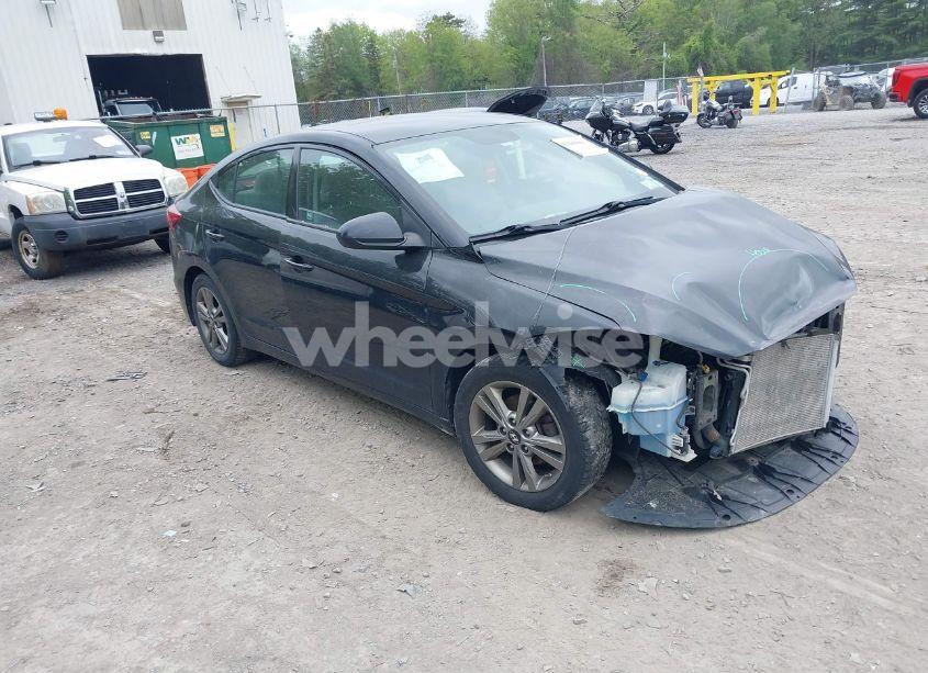 2018 Hyundai Elantra SEL (VIN 5NPD84LF8JH356086) main photo