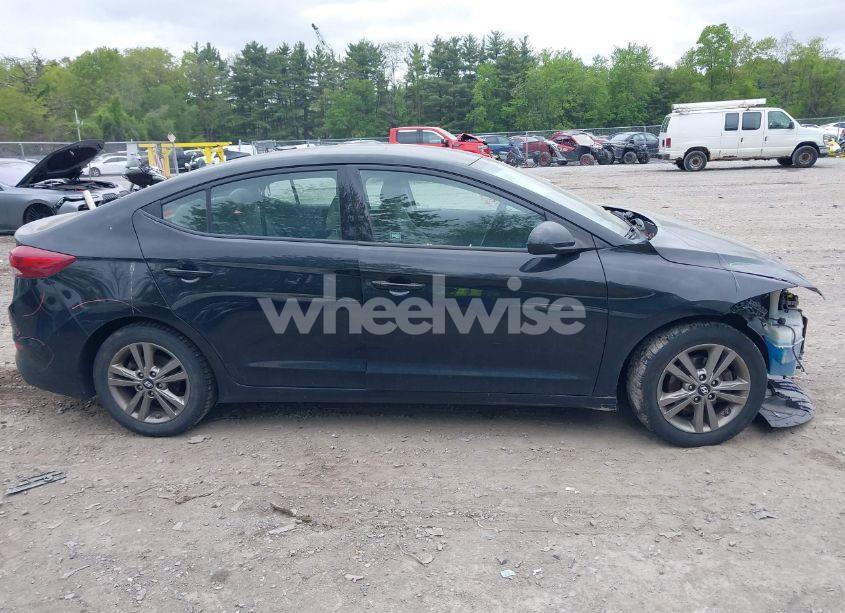 Photo 13 of 2018 Hyundai Elantra SEL (VIN 5NPD84LF8JH356086)
