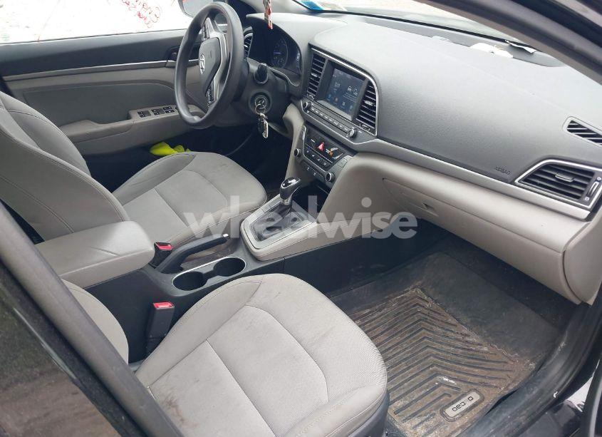 Photo 5 of 2018 Hyundai Elantra SEL (VIN 5NPD84LF8JH356086)